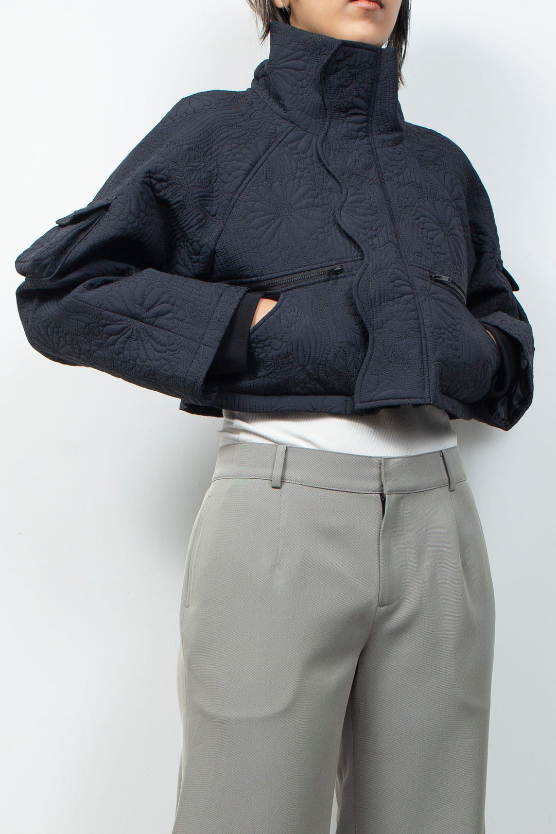 KIKU Quilted Cropped Jacket Black