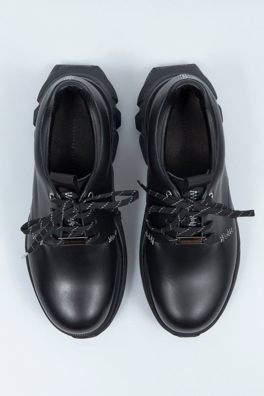 STITCH WORK DOCKING LEATHER SHOES