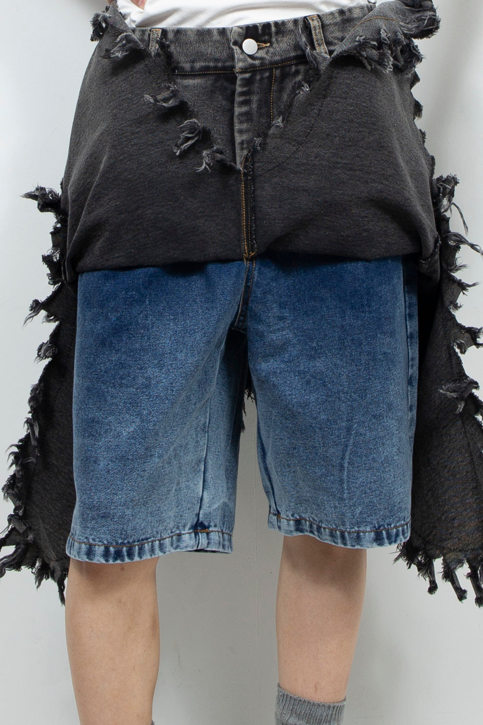 Grey denim double layered shorts