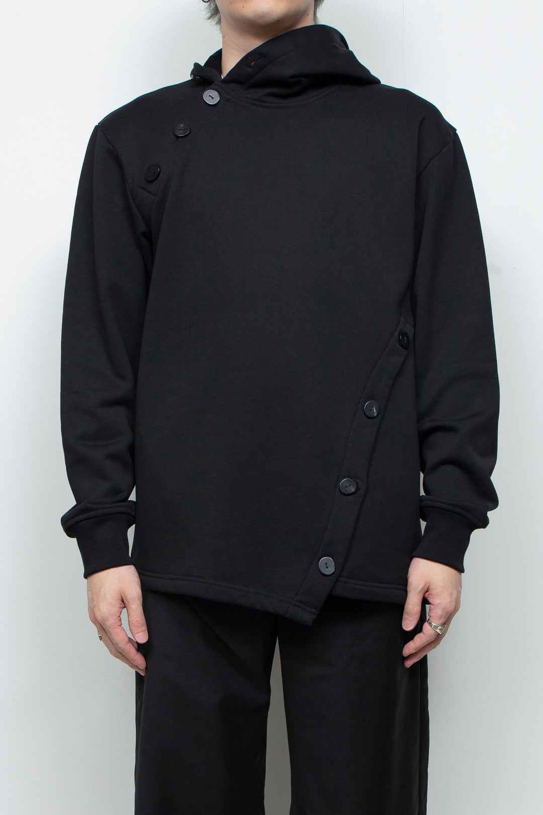 プルオーバーフーディー Black