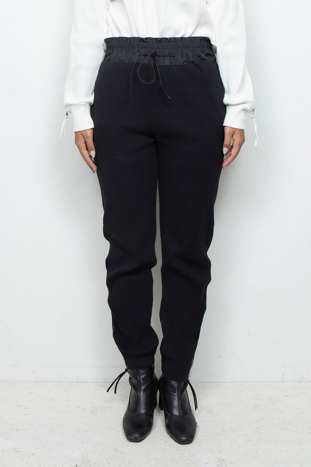 250216 PANTS BLACK