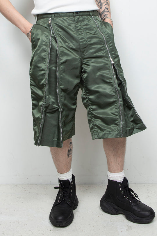 Zipper nylon baggy shorts Khaki