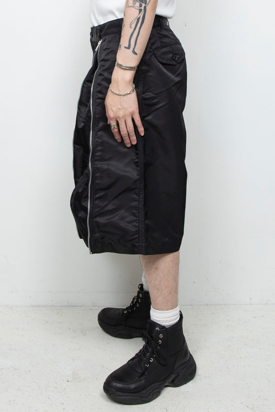 Zipper nylon baggy shorts Black