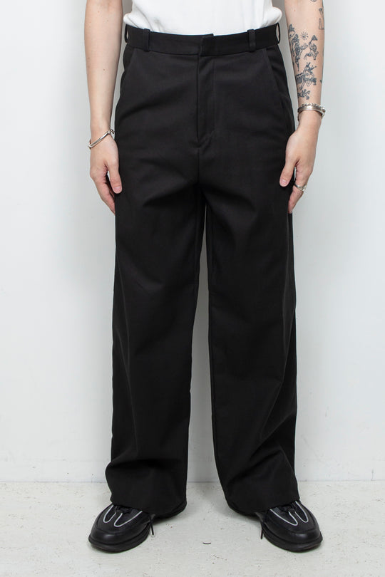 MANTIS LEG PANTS BLACK