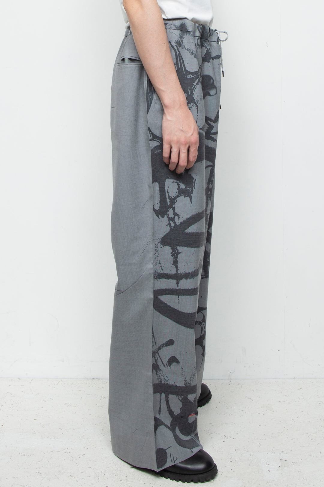 1001 SONGS OF EBAY TROUSERS GRAY