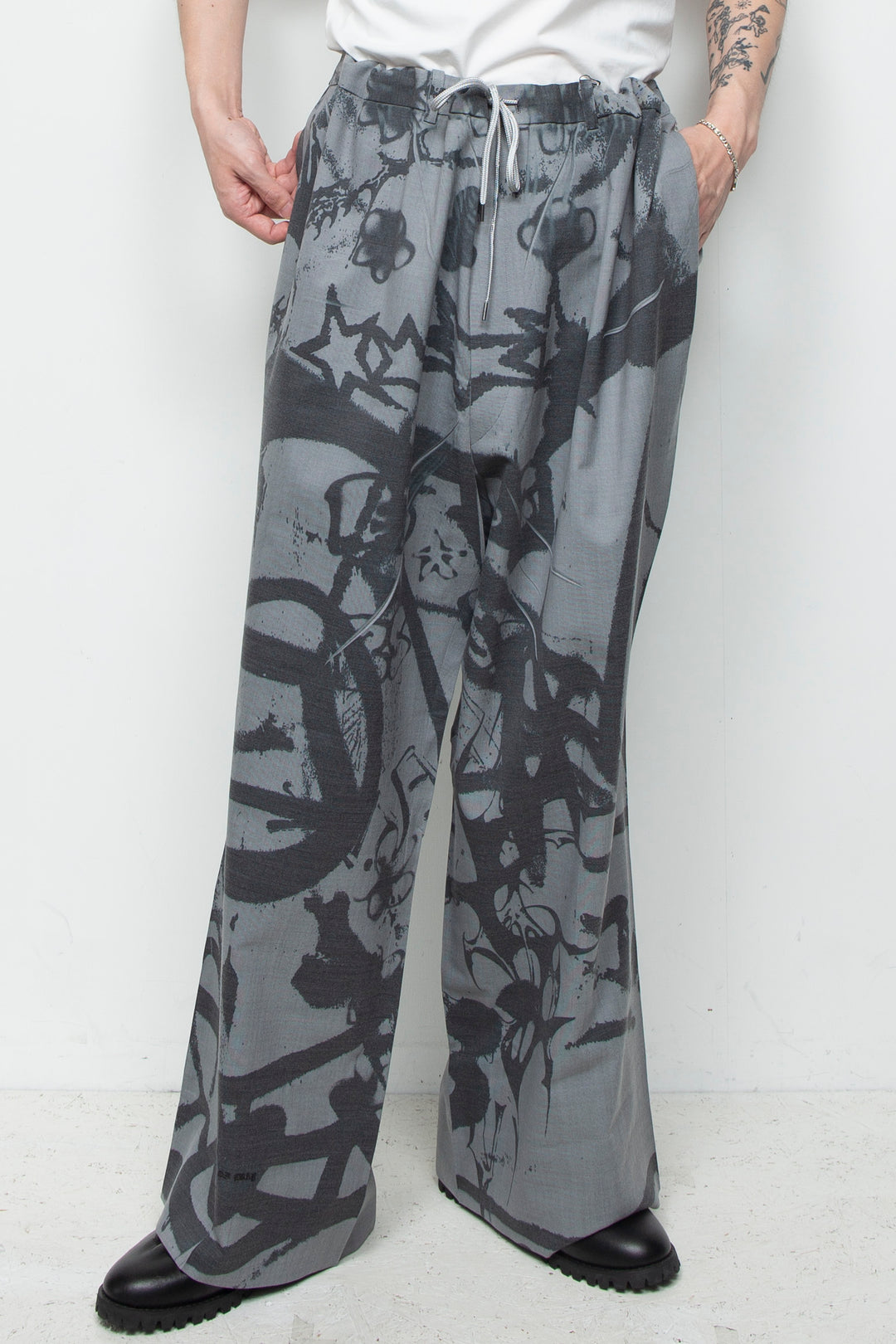 1001 SONGS OF EBAY TROUSERS GRAY