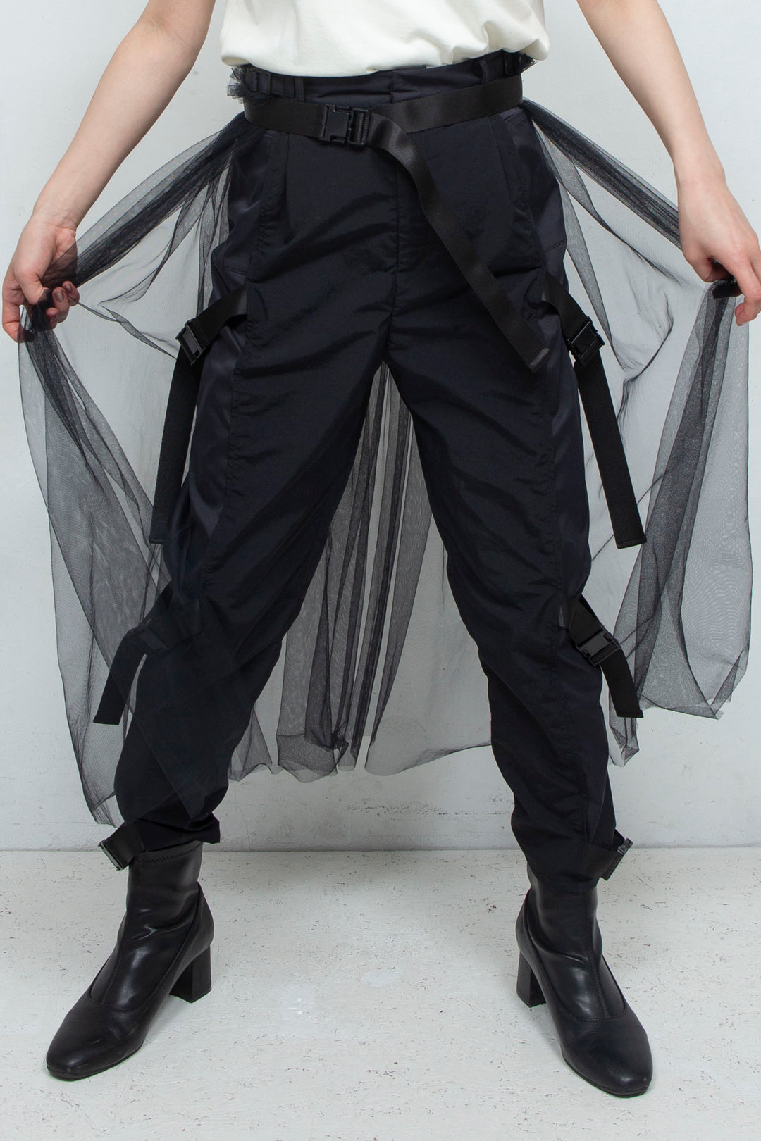 layered belt pants BLACK