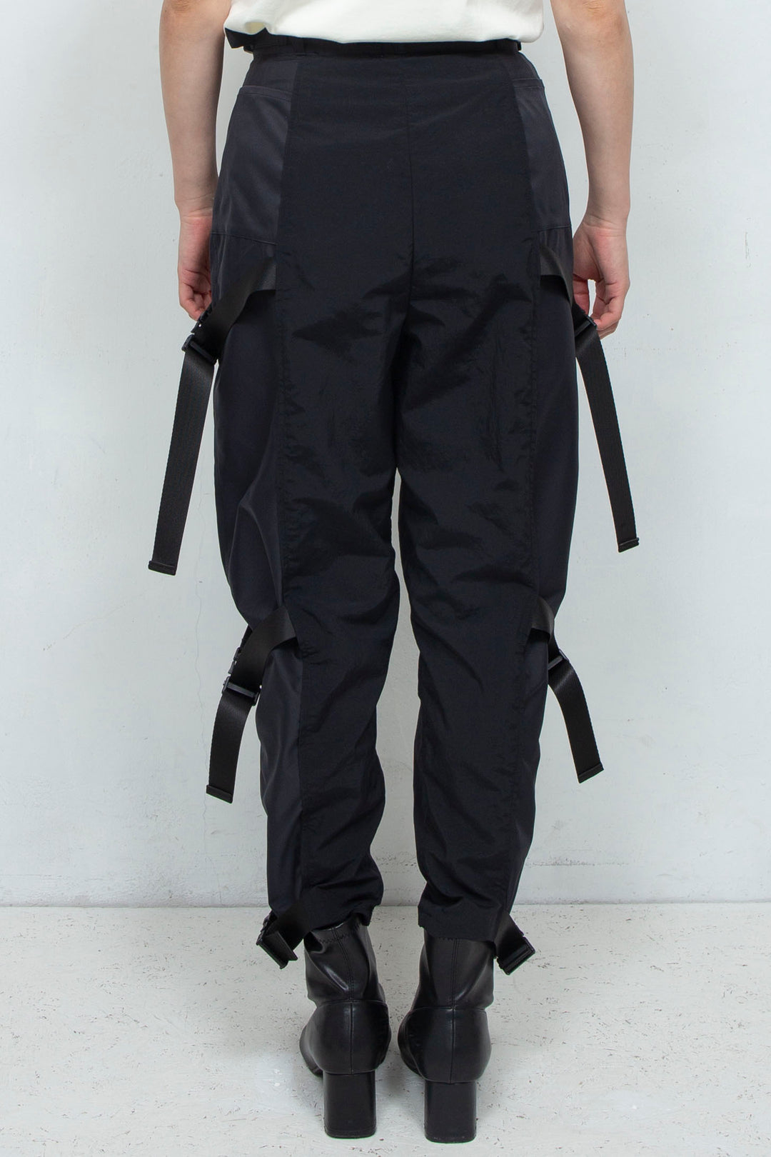 layered belt pants BLACK