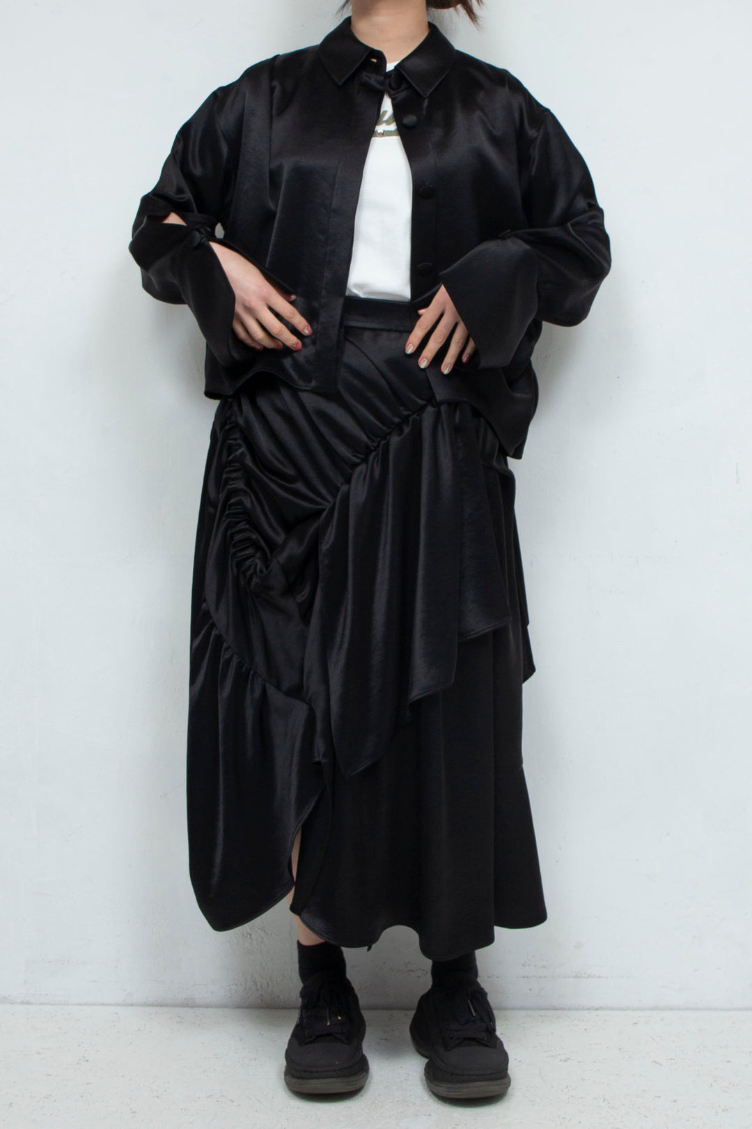 Asymmetric short shirts BALCK