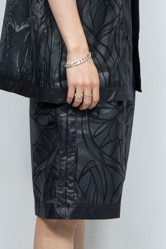 Graphic Sheer Half Pants