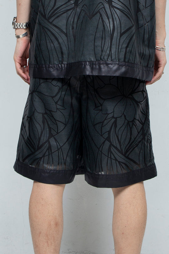 Graphic Sheer Half Pants