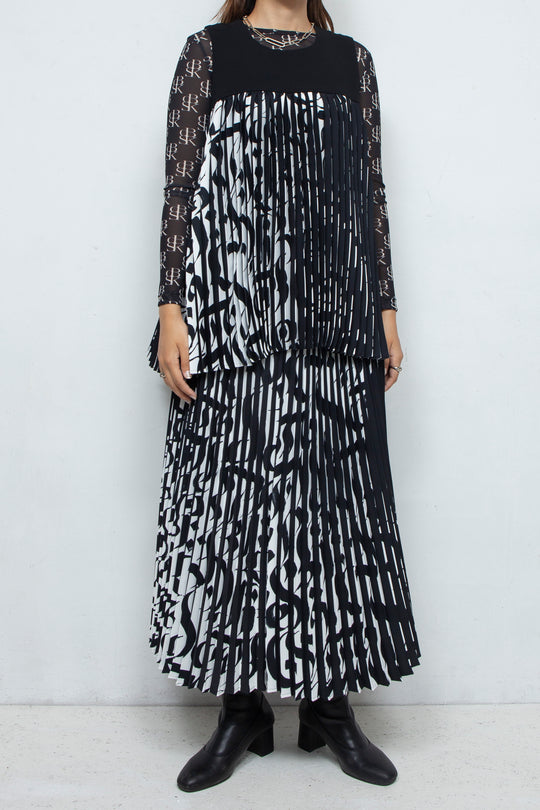 Two Face Accordion Pleats Sleeve-less Top BI