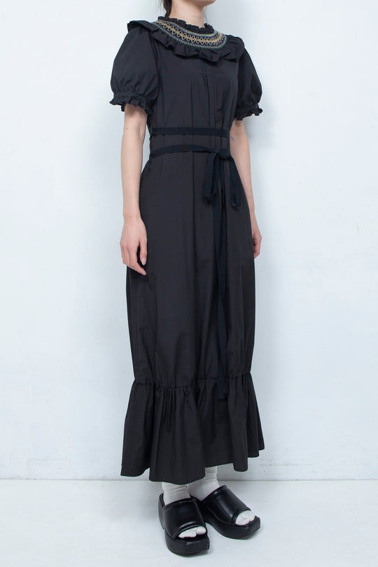 SMOCKING WAIST RIBBON MAXI DRESS BLACK