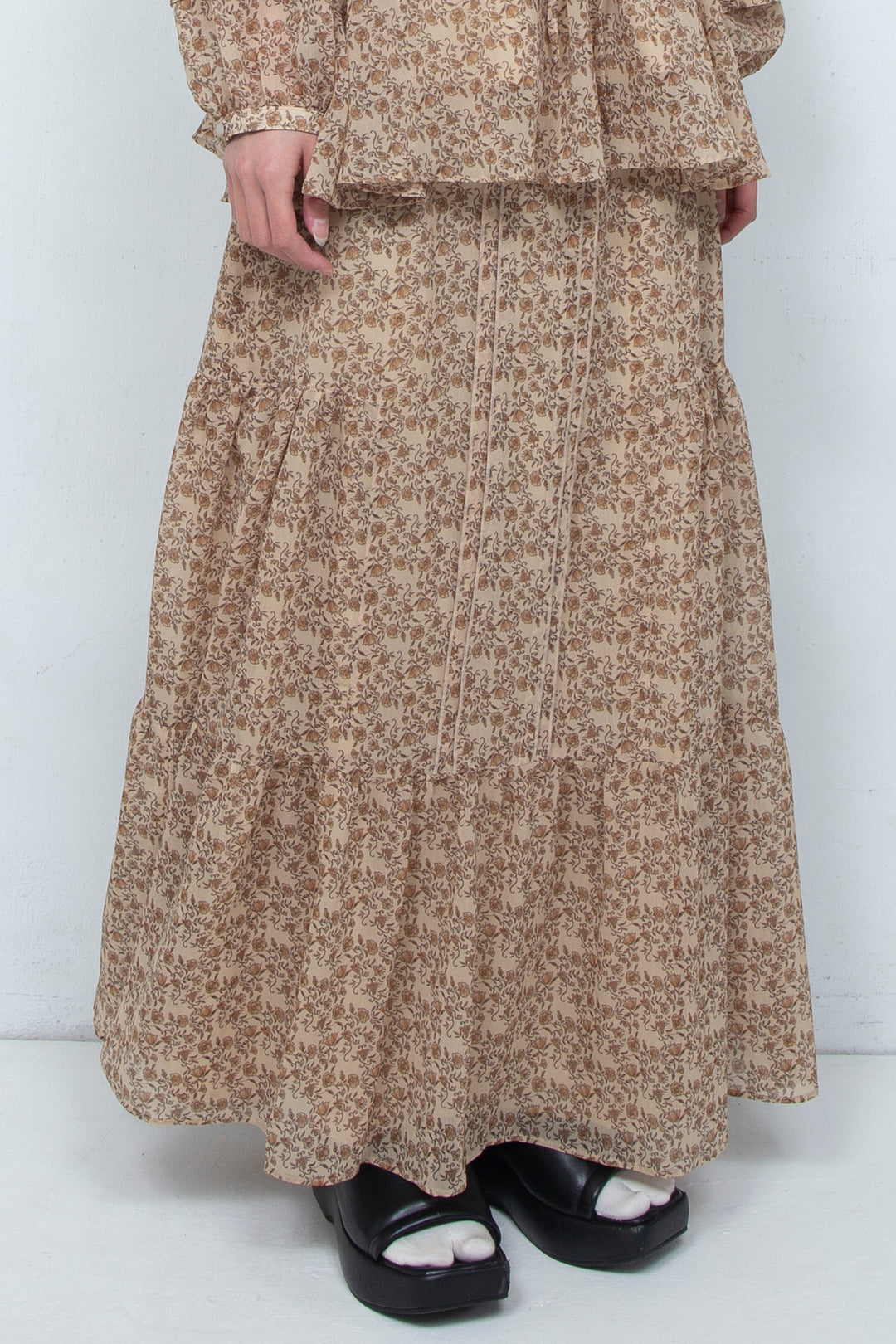 2-WAY CRINKLE TUCK RUFFLE HIGH WAIST MAXI SKIRT (FLORAL)