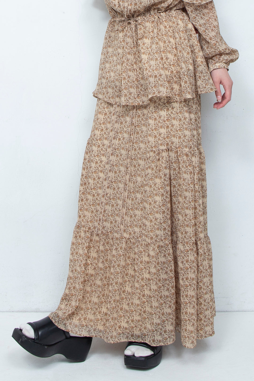 2-WAY CRINKLE TUCK RUFFLE HIGH WAIST MAXI SKIRT (FLORAL)