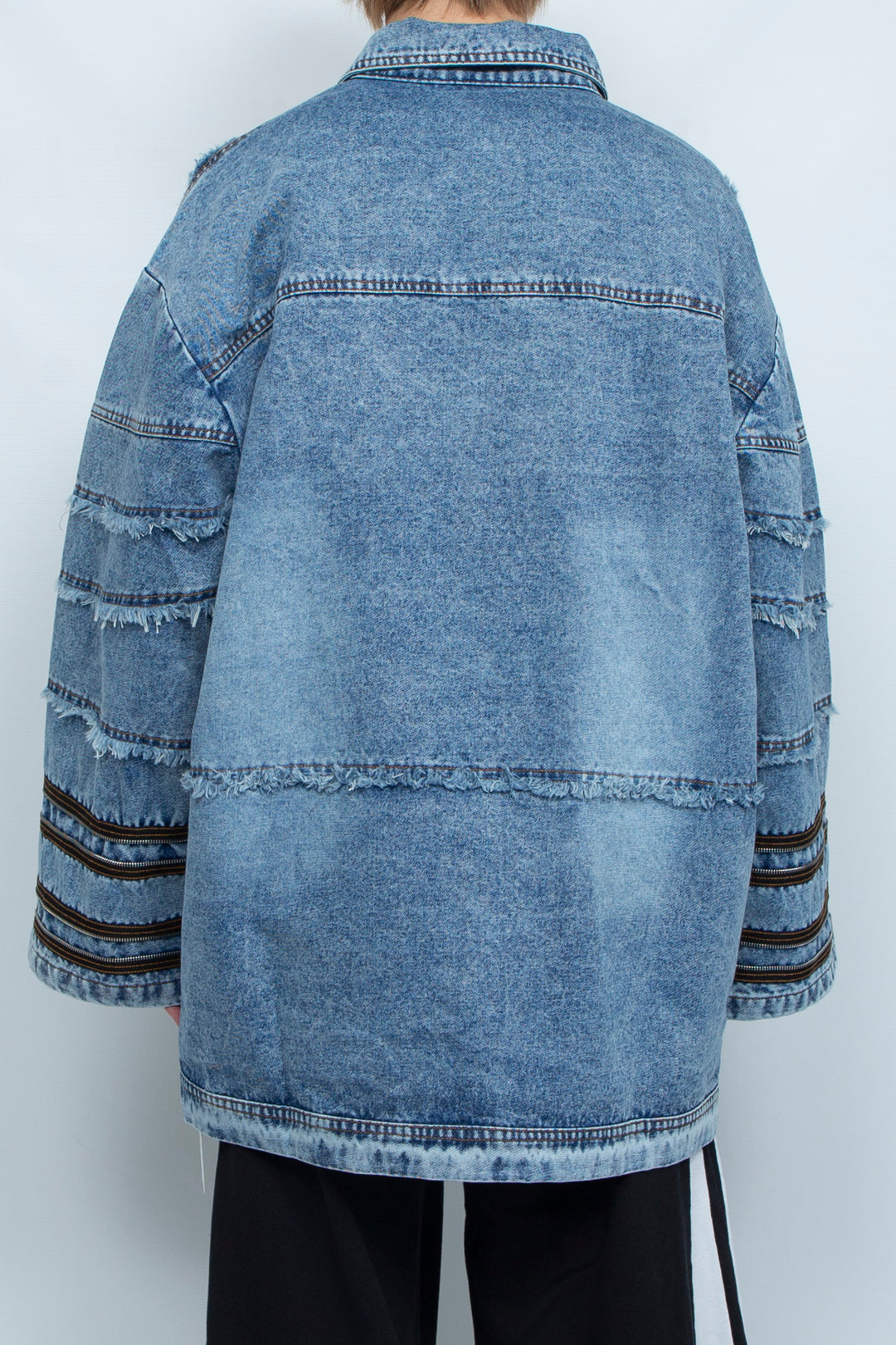 Silhouette fringed zipper denim jacket