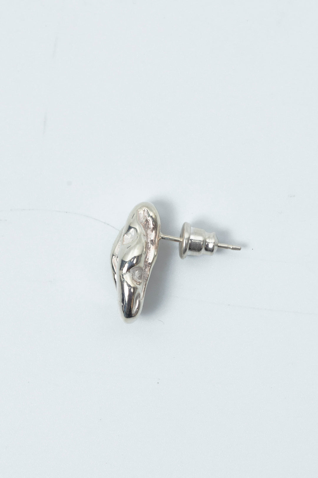 Chewing gum Pierced Earring