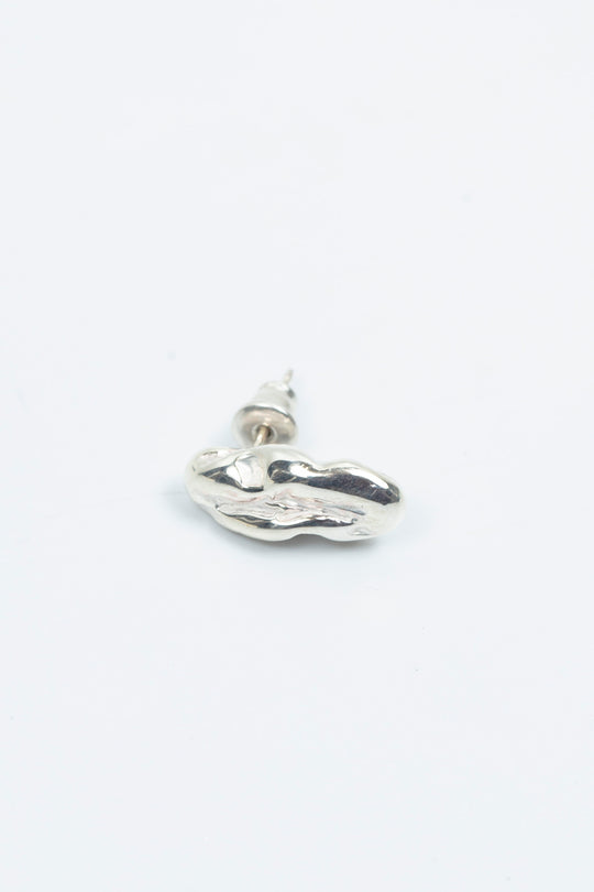 Chewing gum Pierced Earring
