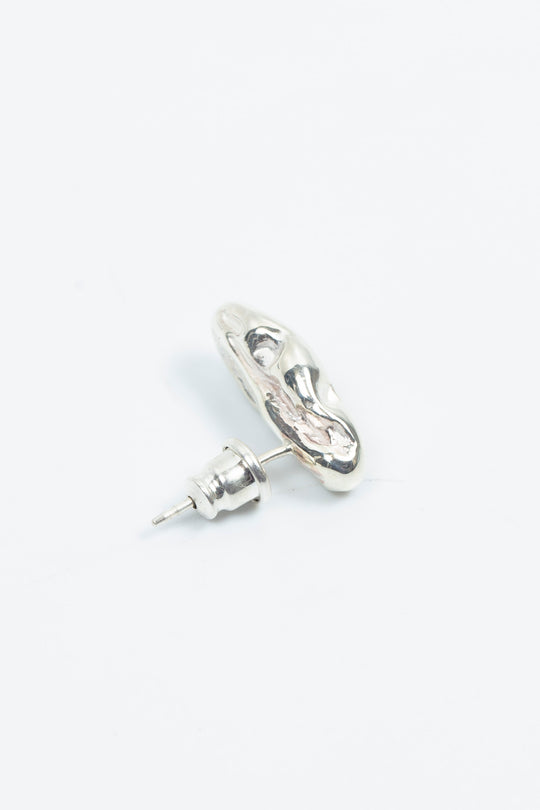 Chewing gum Pierced Earring