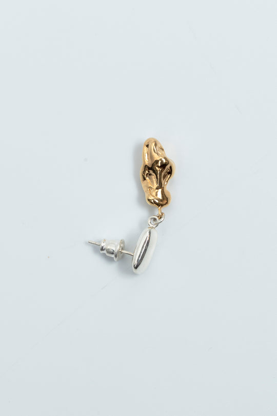 Chewing gum Drop Pierced Earring