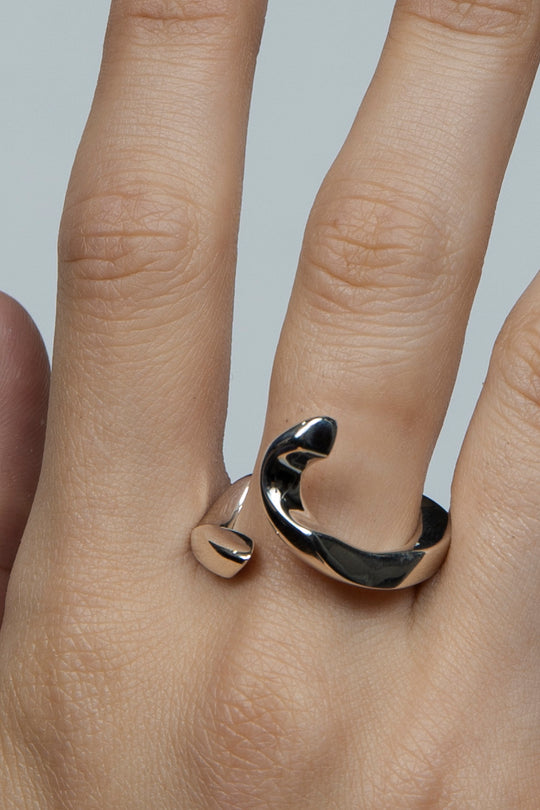Twist S chain Ring