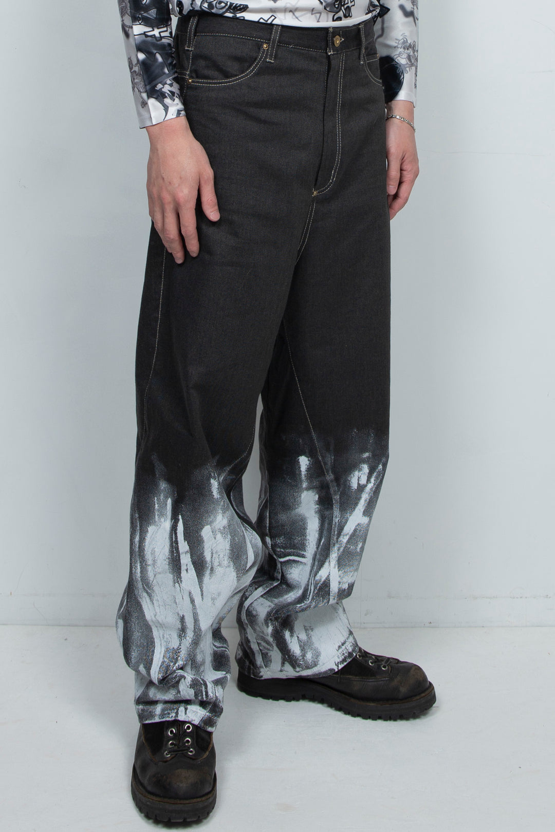 WET PAINT PANTS BLACK