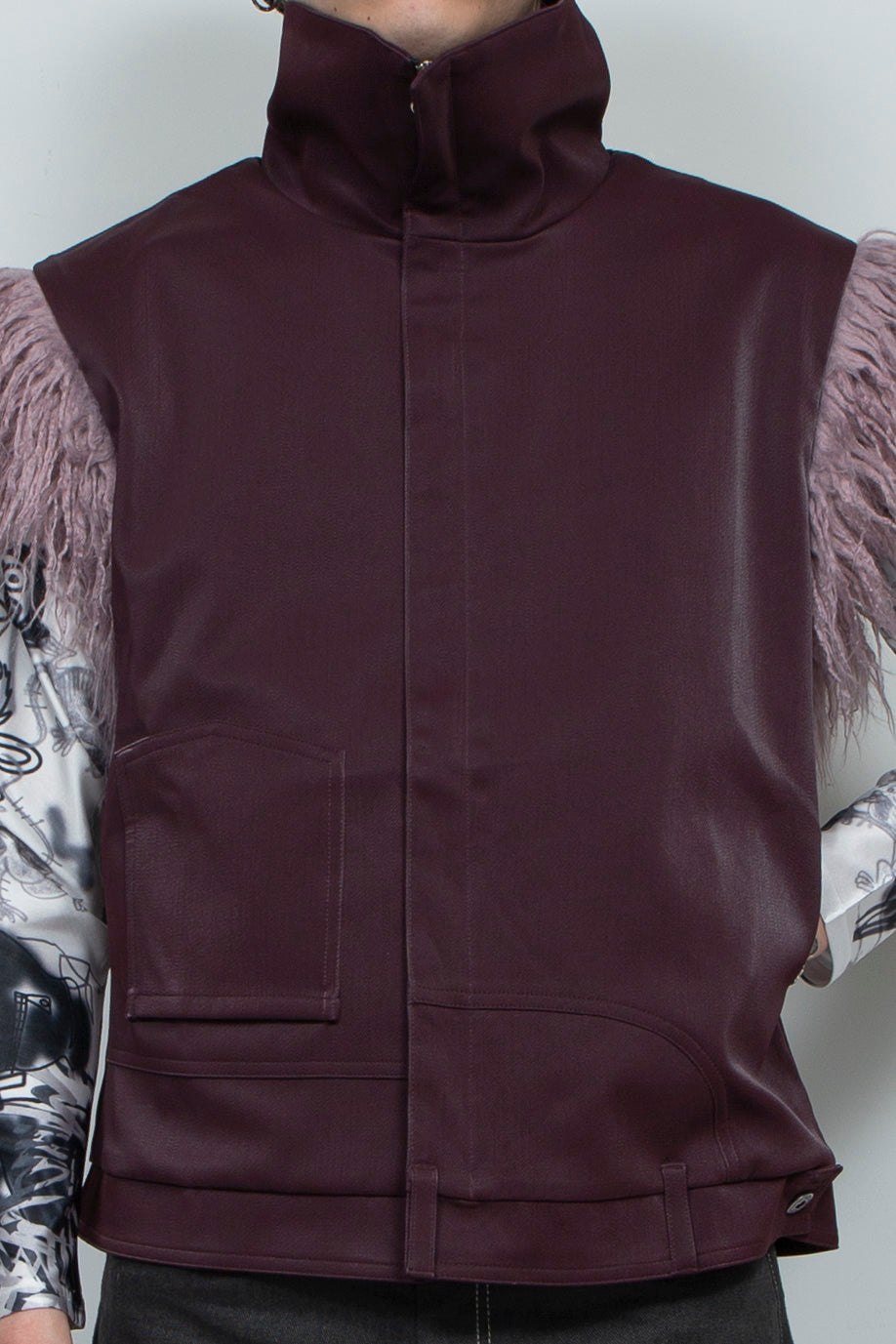Purple hairy shoulder sleeveless vest