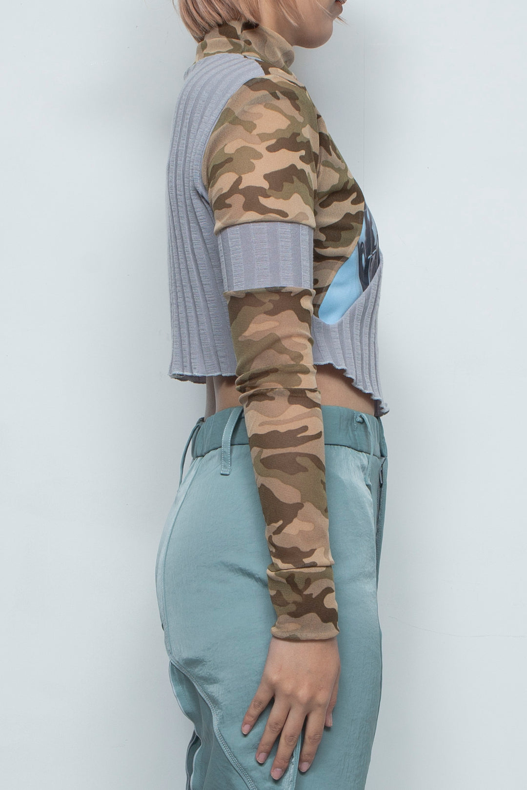 フレンドシップカモフラージュトップ GRAY