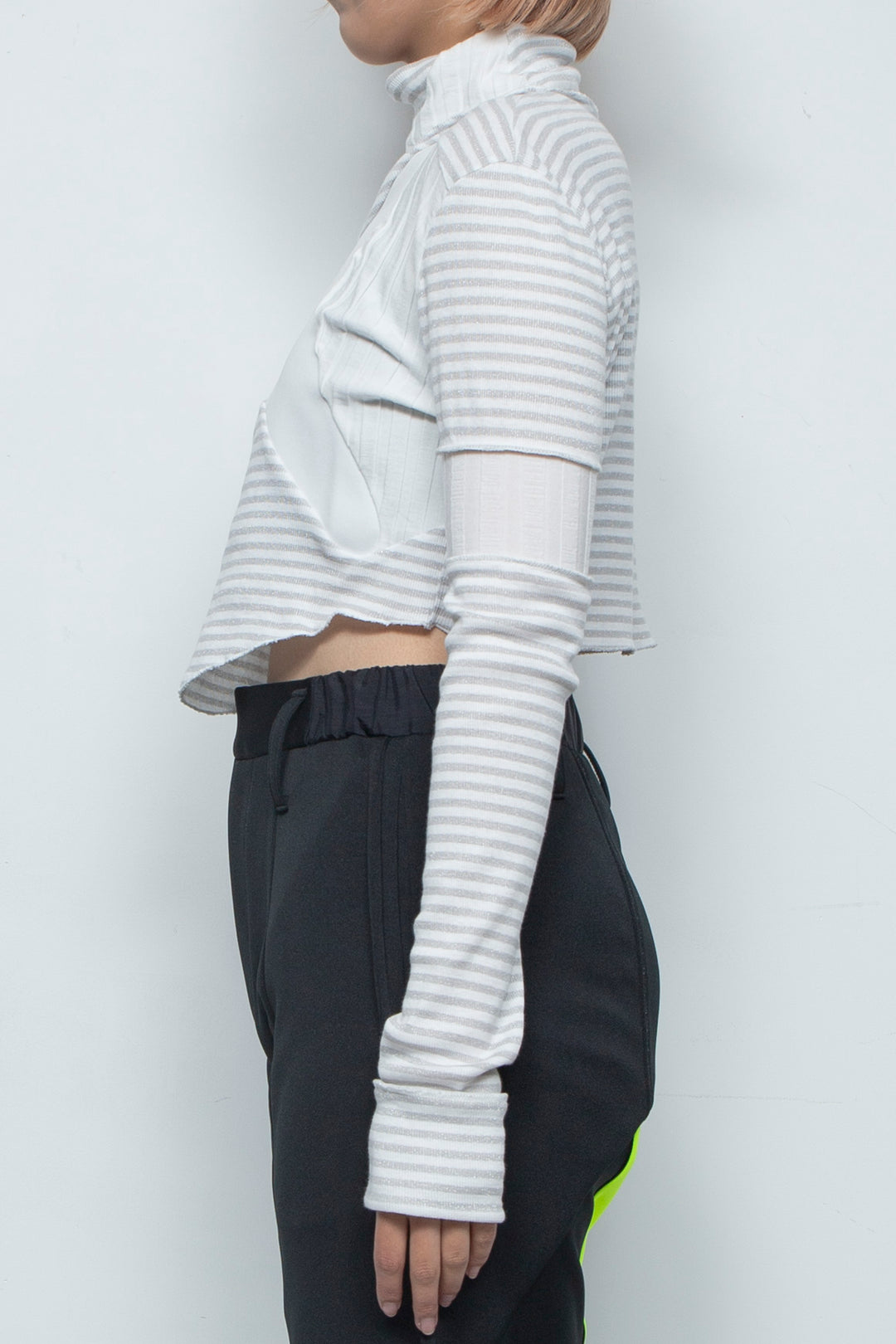 サークルボーダーショートトップ WHITE