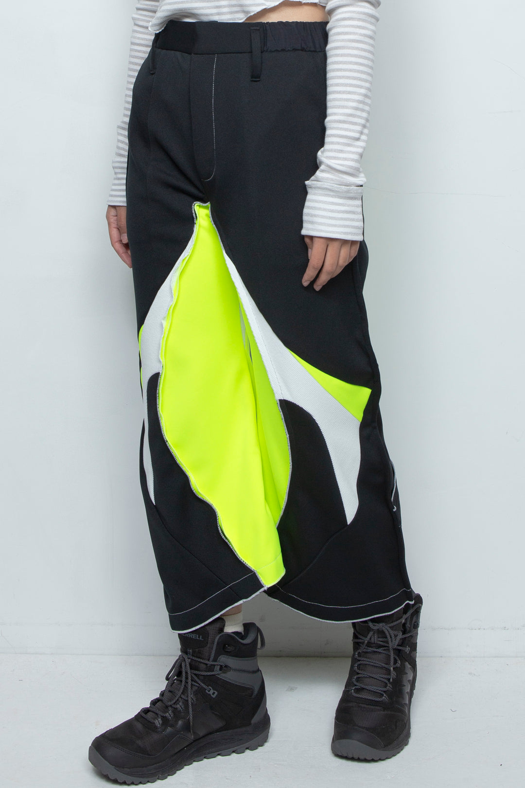 ジャージクロップド カーブパンツ BLACK