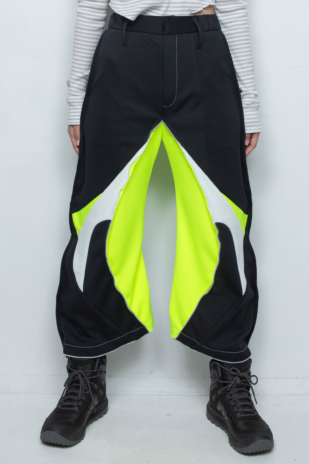 ジャージクロップド カーブパンツ BLACK