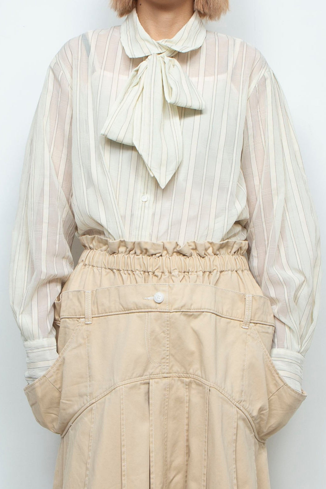 mean shirt beige