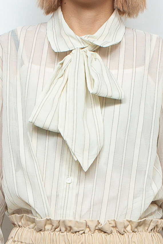 mean shirt beige