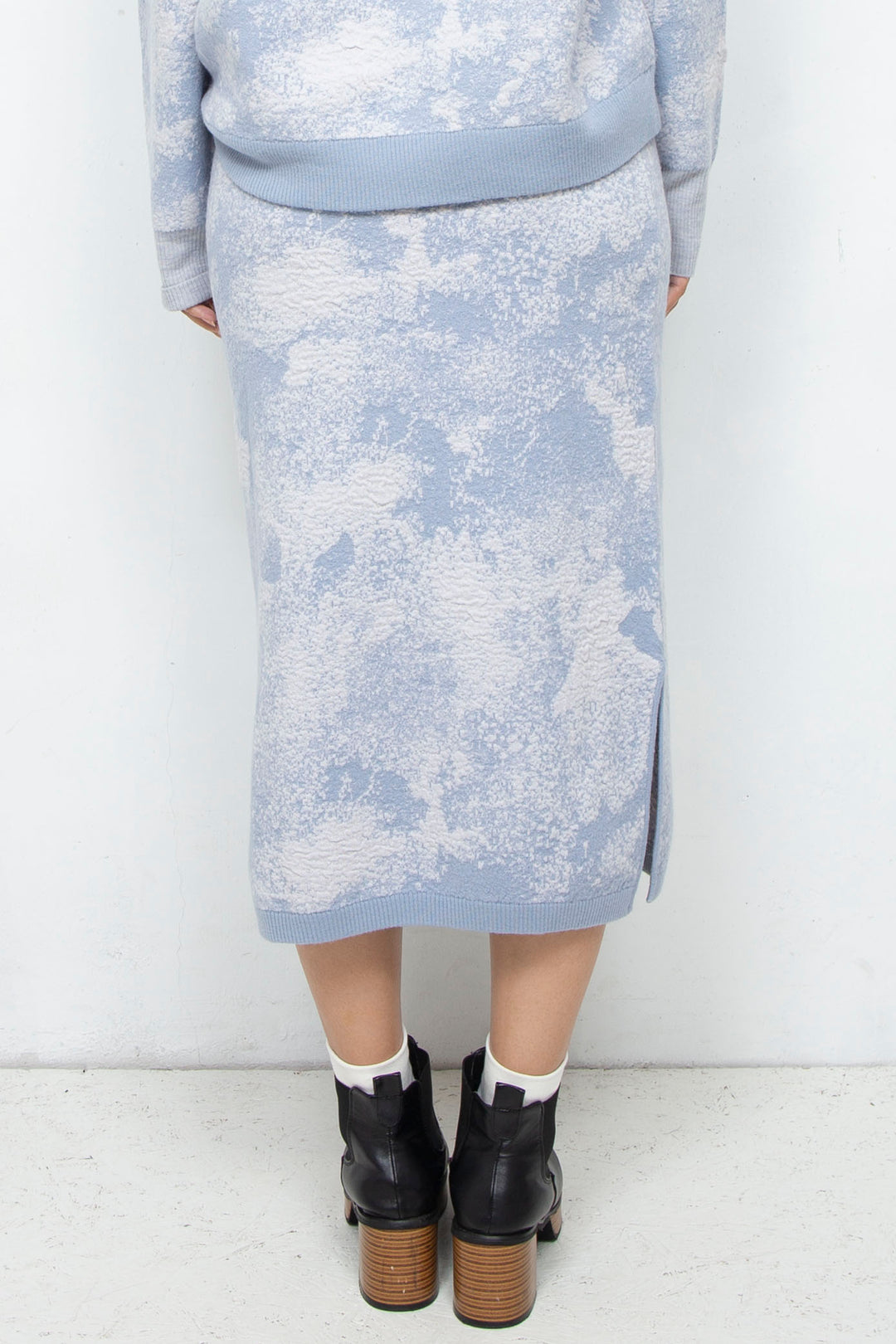 Milling Slit Knit Skirt Blue