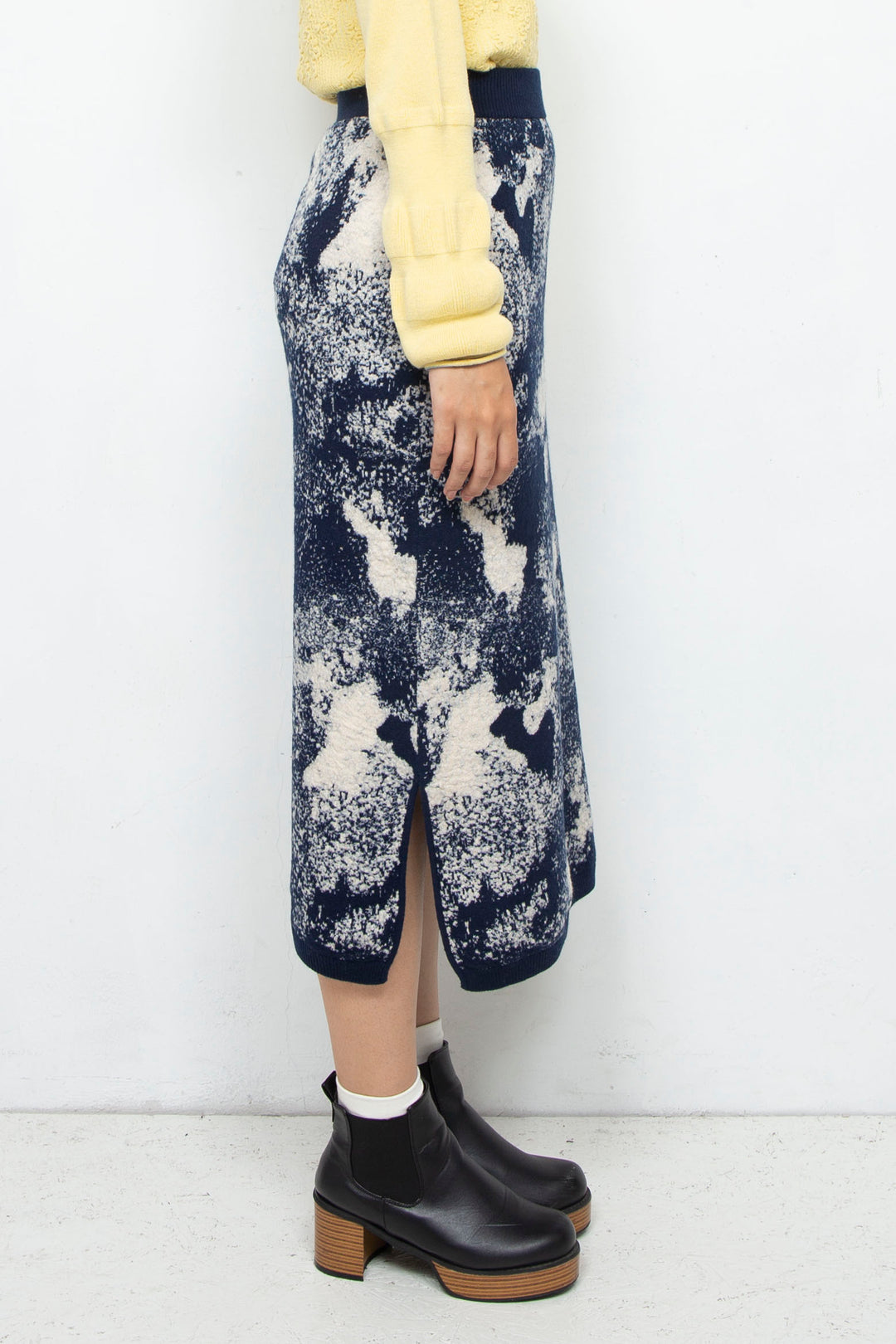 Milling Slit Knit Skirt Navy