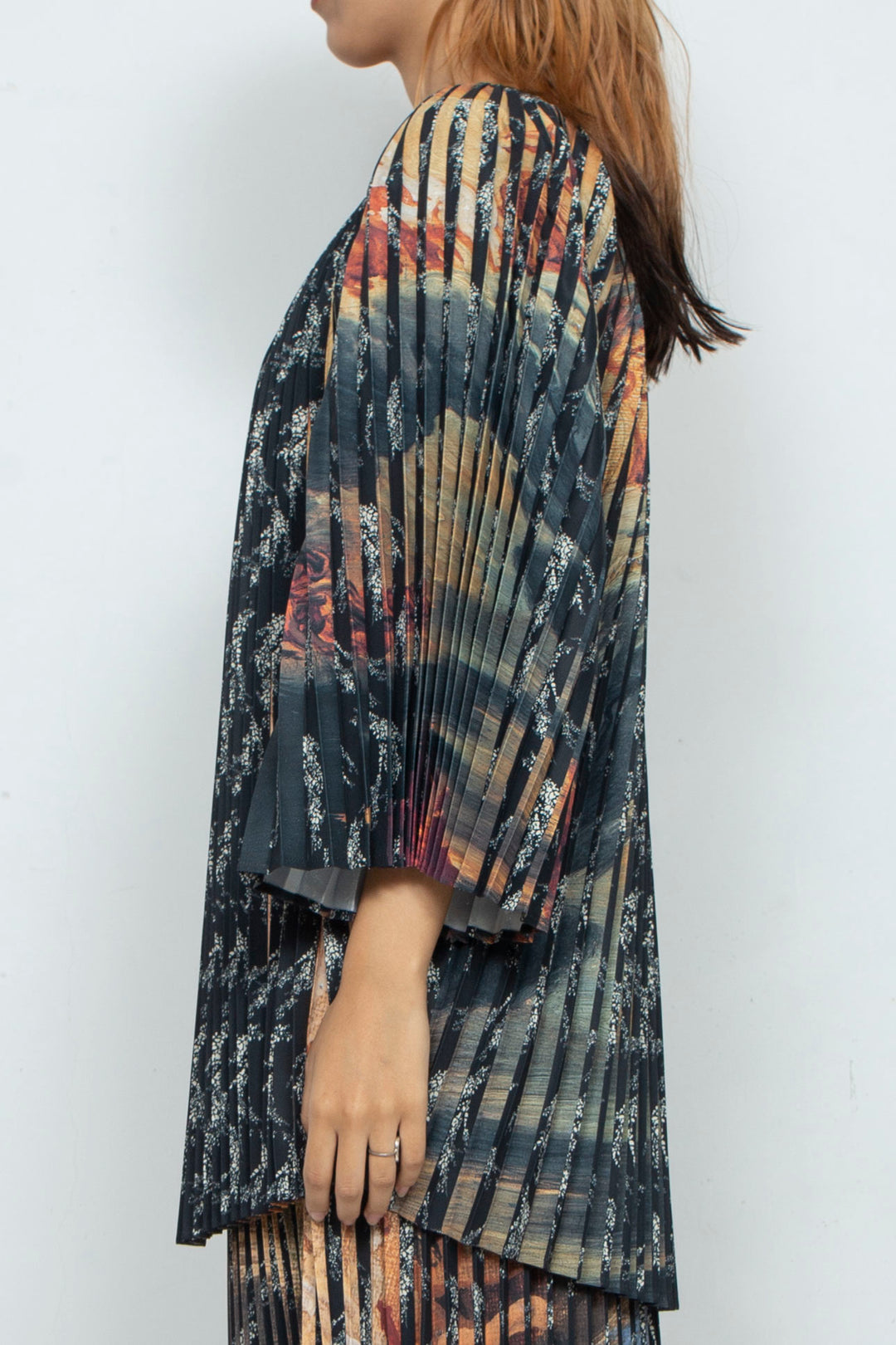 Two-Face Accordion Pleats Blouse
