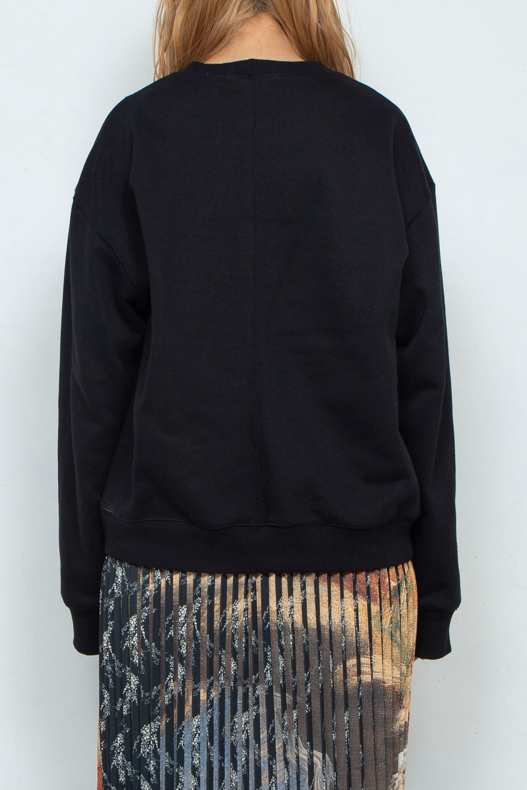 Assemble Sweat Tops / BLACK