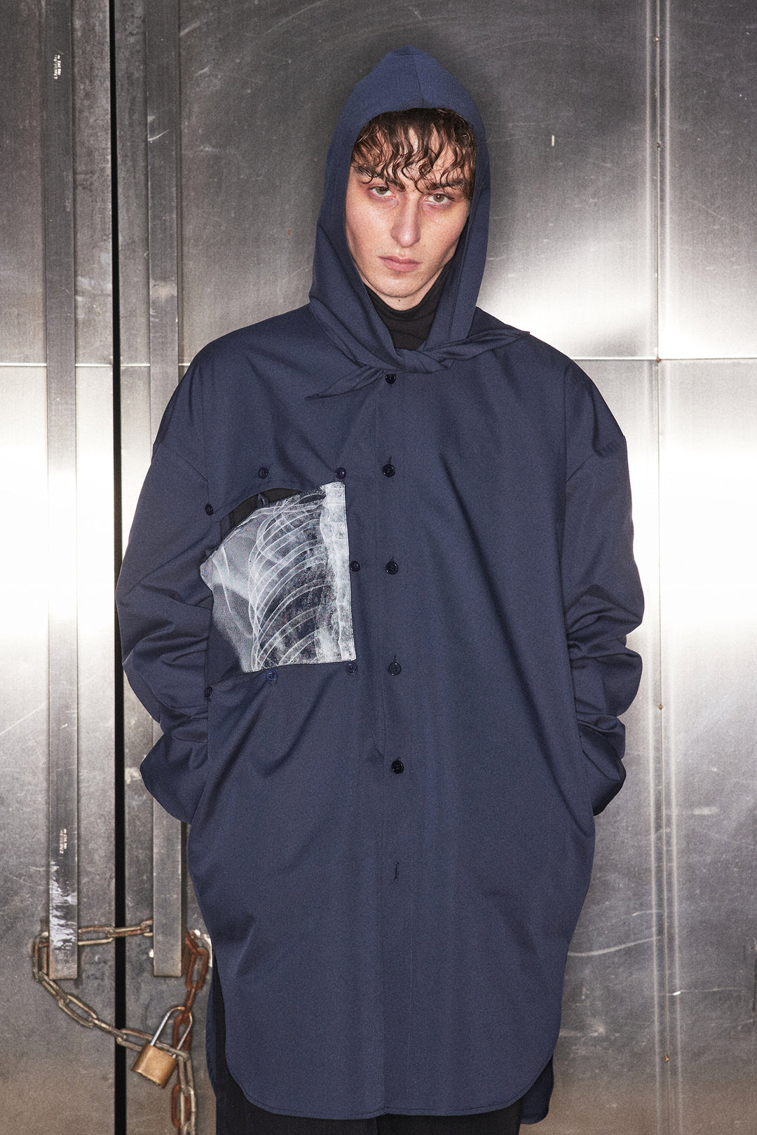Blue silhouette hooded scarf shirt