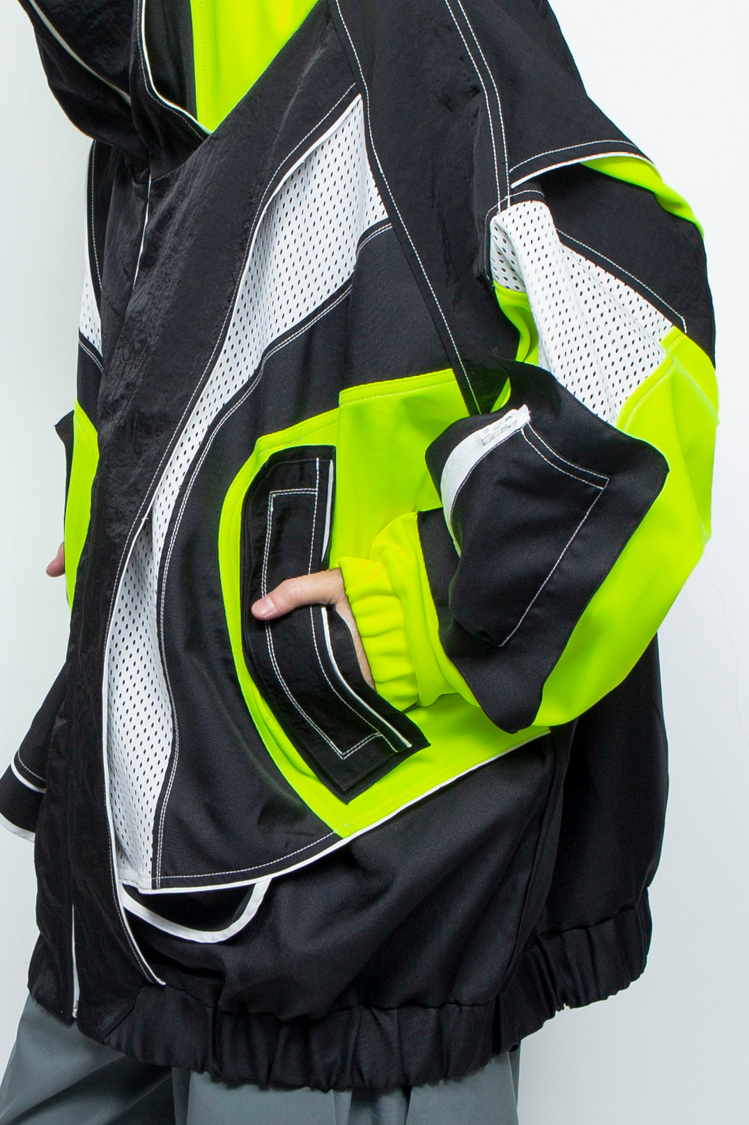 ジャージ重ねハイネックビッグパーカー(AIR-B) BLACK
