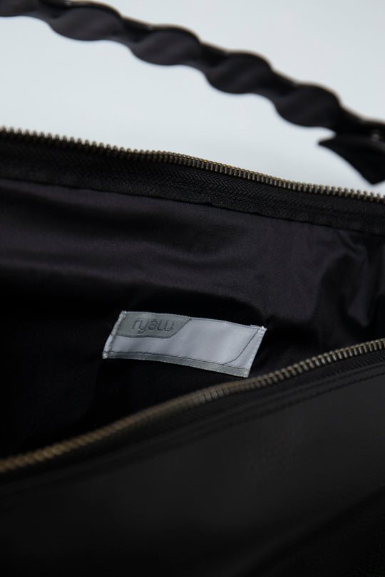 CONNECT BAG BLACK