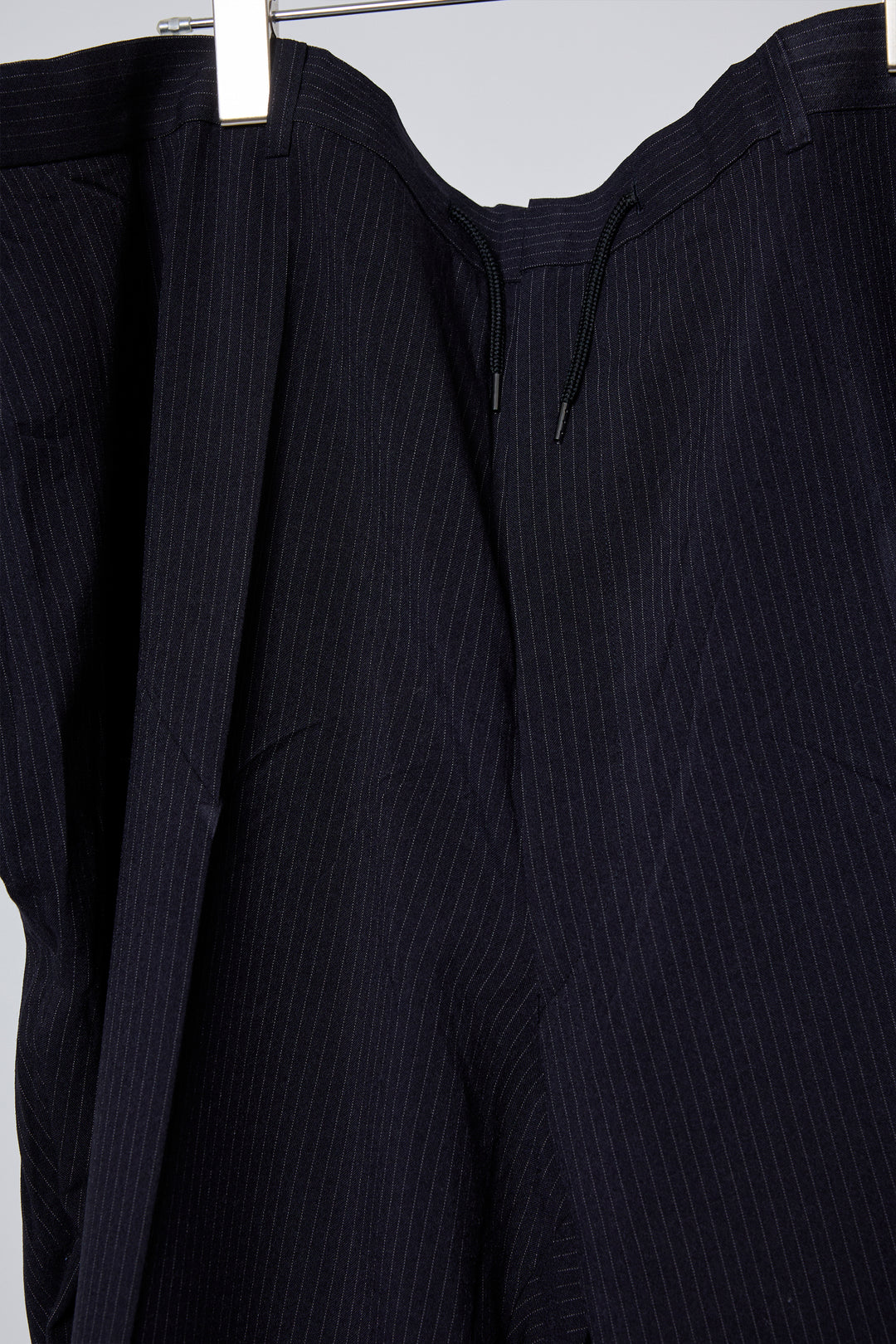 CORBUSIER: FIVE POINTS TROUSERS NAVY