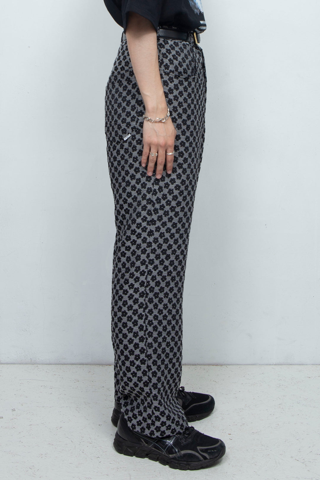 FLORAL PATTERN PANTS