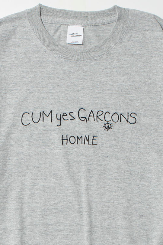 CUM YES GARCONS TEE