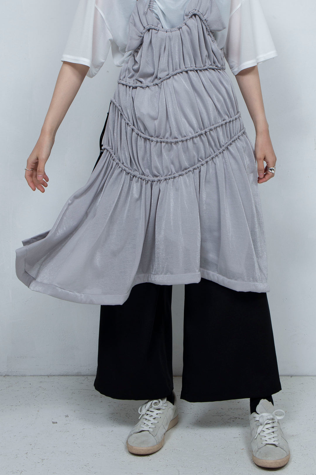 String Gathered Onepiece Gray