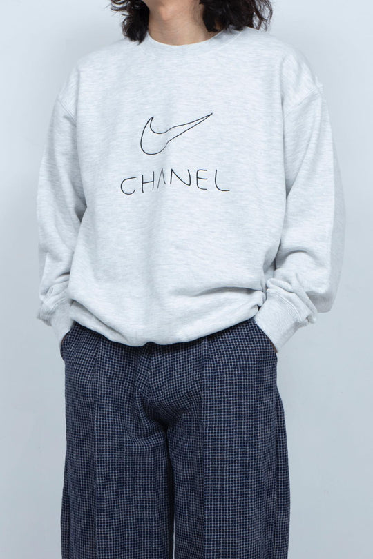 W FAKE SWEAT