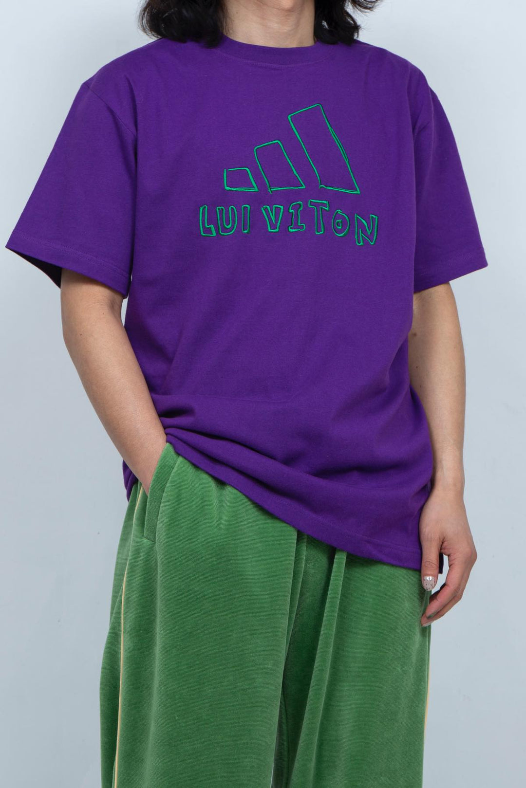 BROKEN LOGO TEE