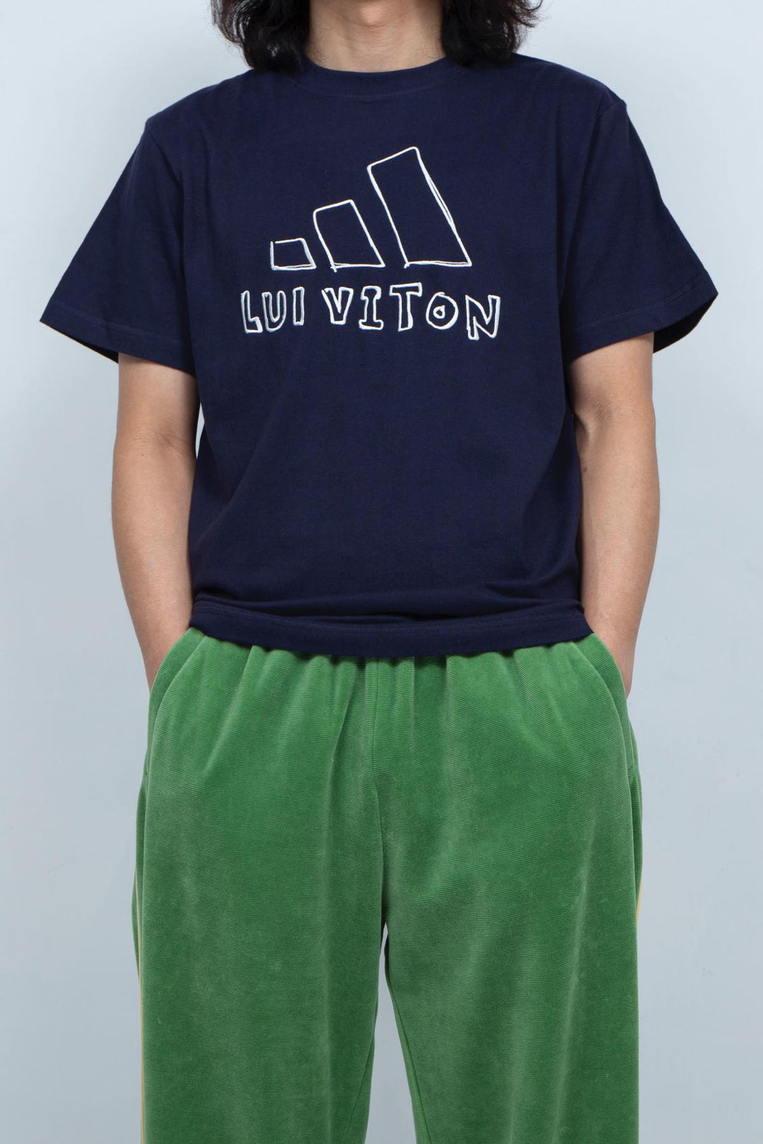 BROKEN LOGO TEE