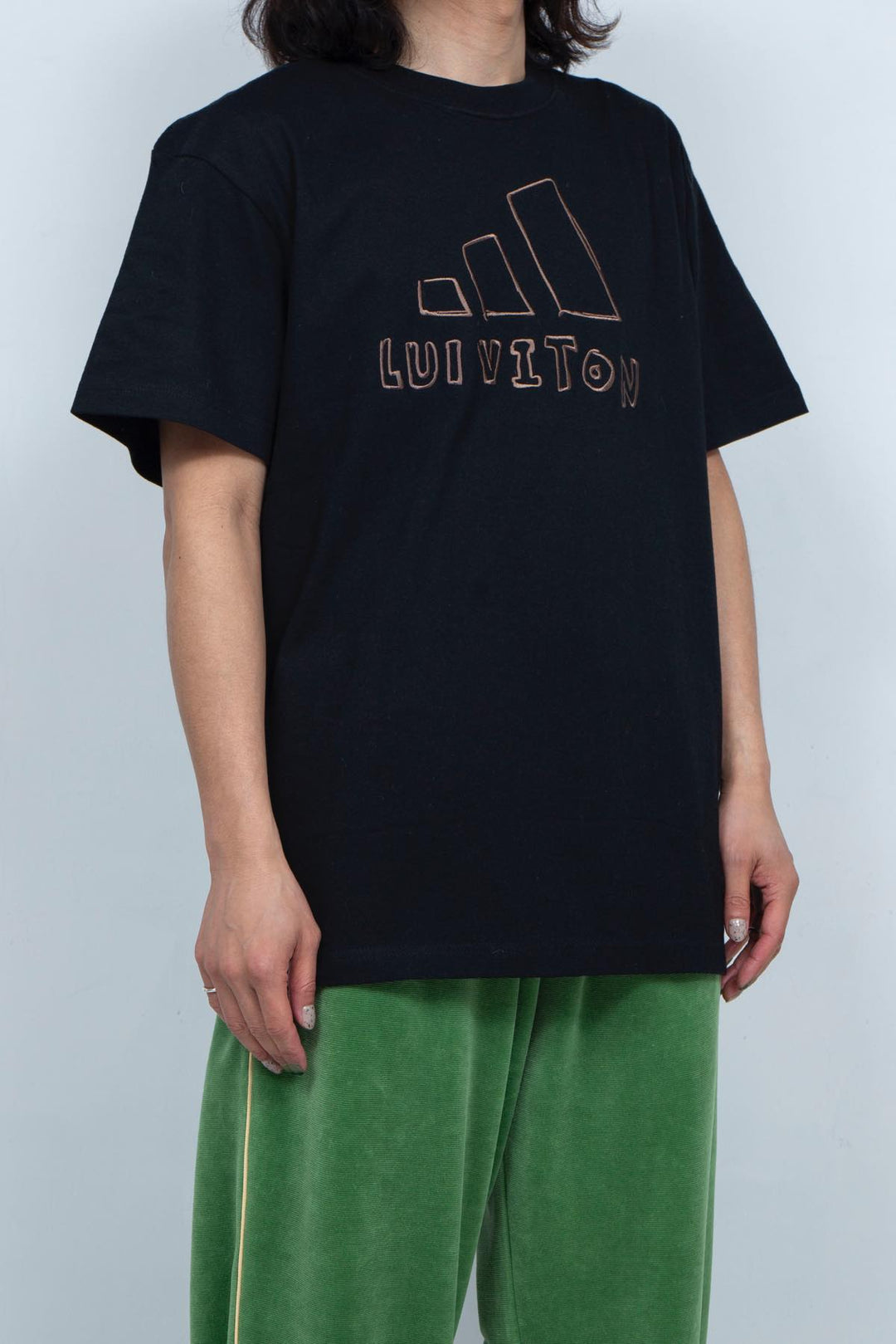 BROKEN LOGO TEE