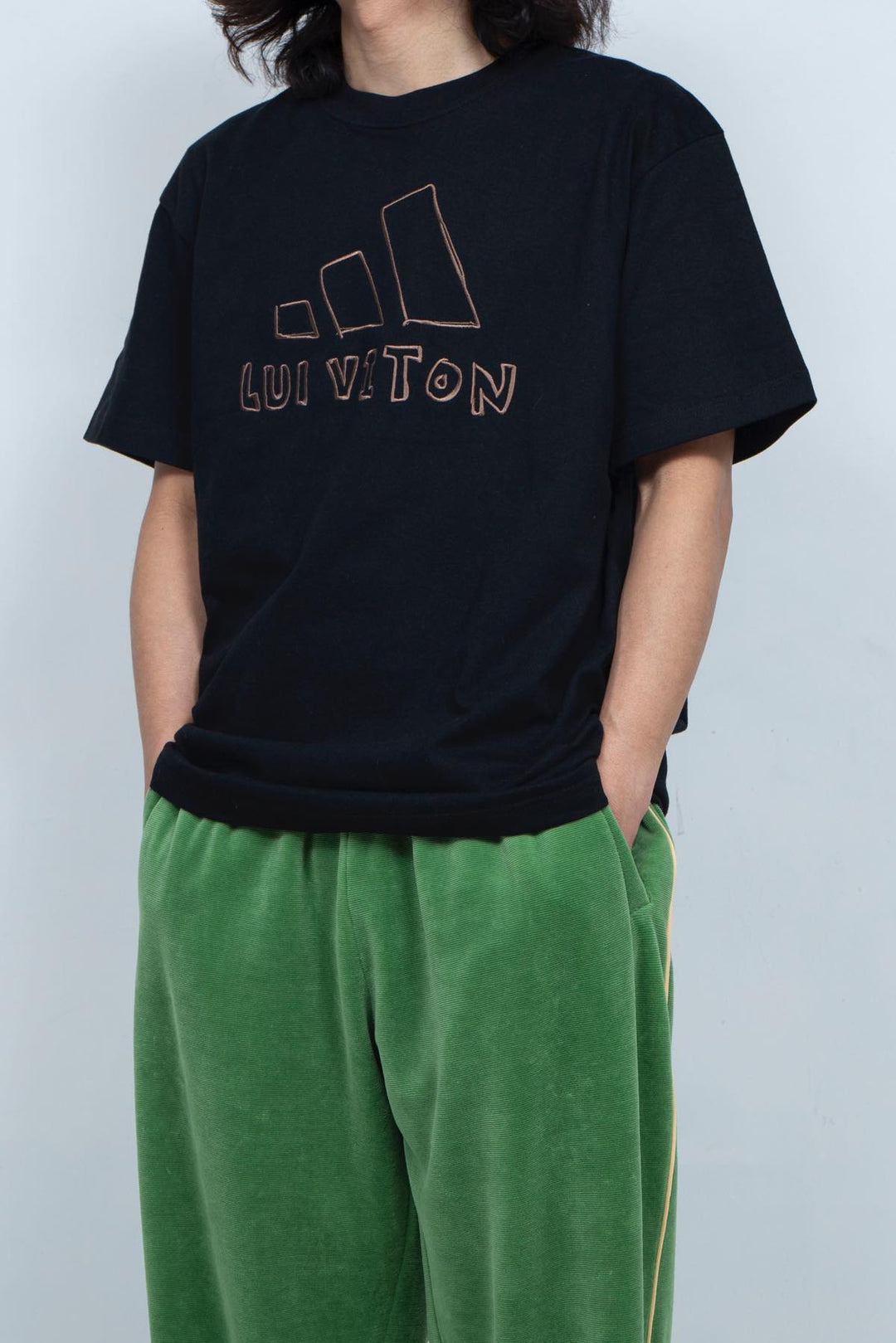 BROKEN LOGO TEE