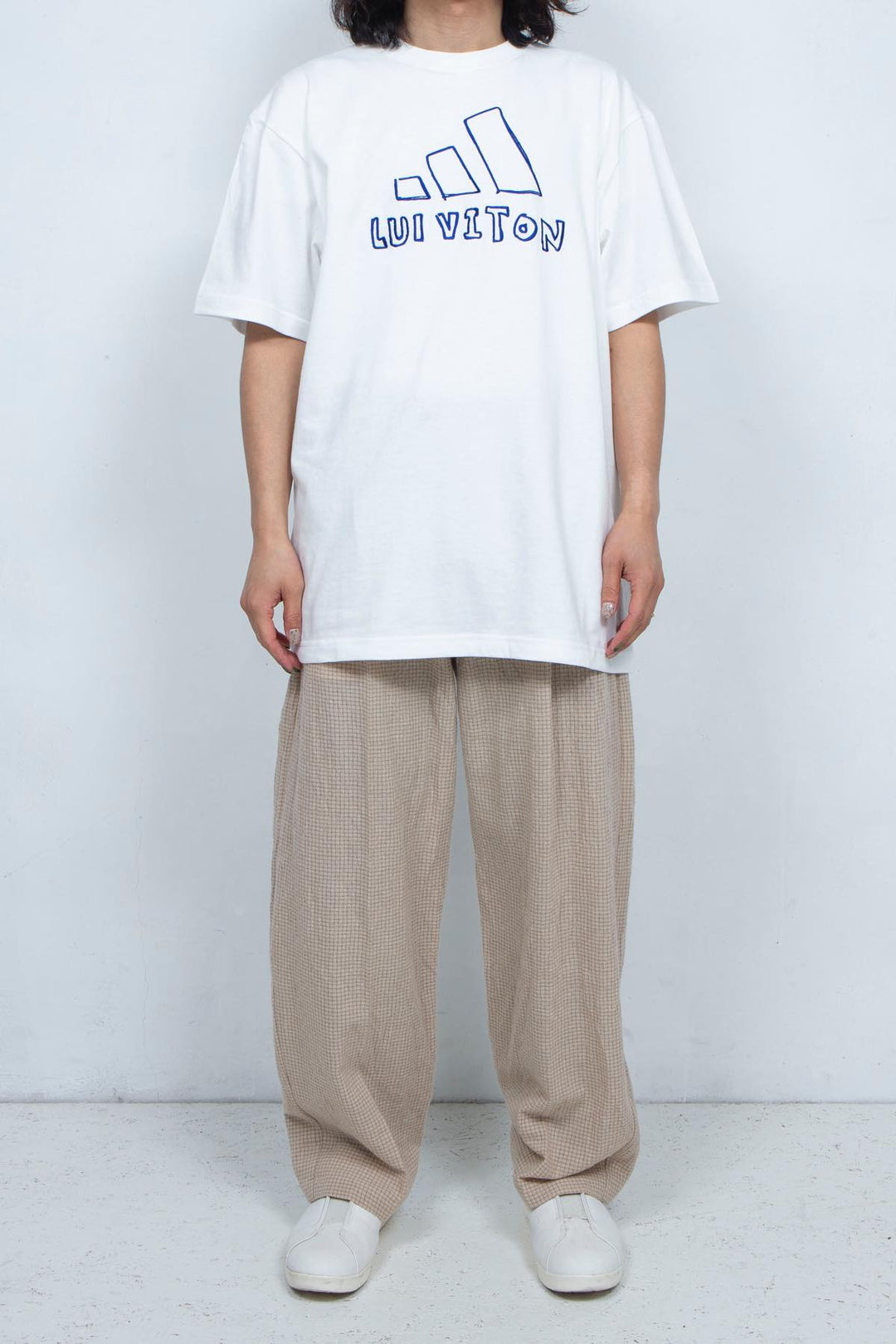 BROKEN LOGO TEE
